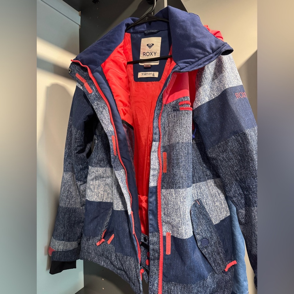 Roxy Women’s Snowboard Jacket - Medium